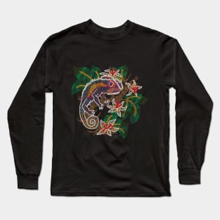 PSYCHEDELIC TRIPPY HORROR VACUI ANIMAL CHAMELEON ON BRANCH - linework Long Sleeve T-Shirt